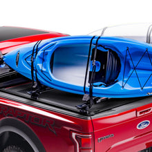 Cargar imagen en el visor de la galería, T-60373 Cobertor para vagón de pickup RetraxOne XR para Ford F150 Doble Cabina 2015+ vagon 5.7 pulg
